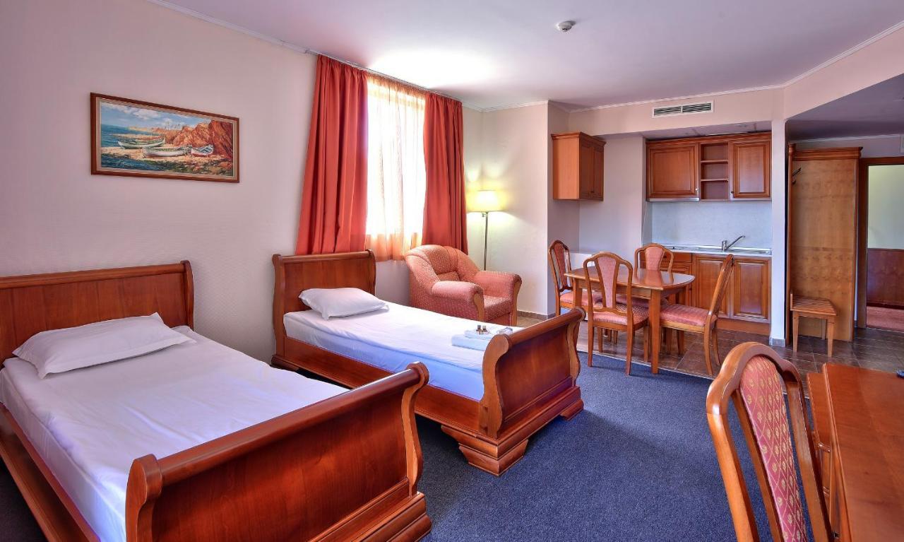 Estreya Residence Hotel And Spa Aziz Konstantin ve Elena Dış mekan fotoğraf