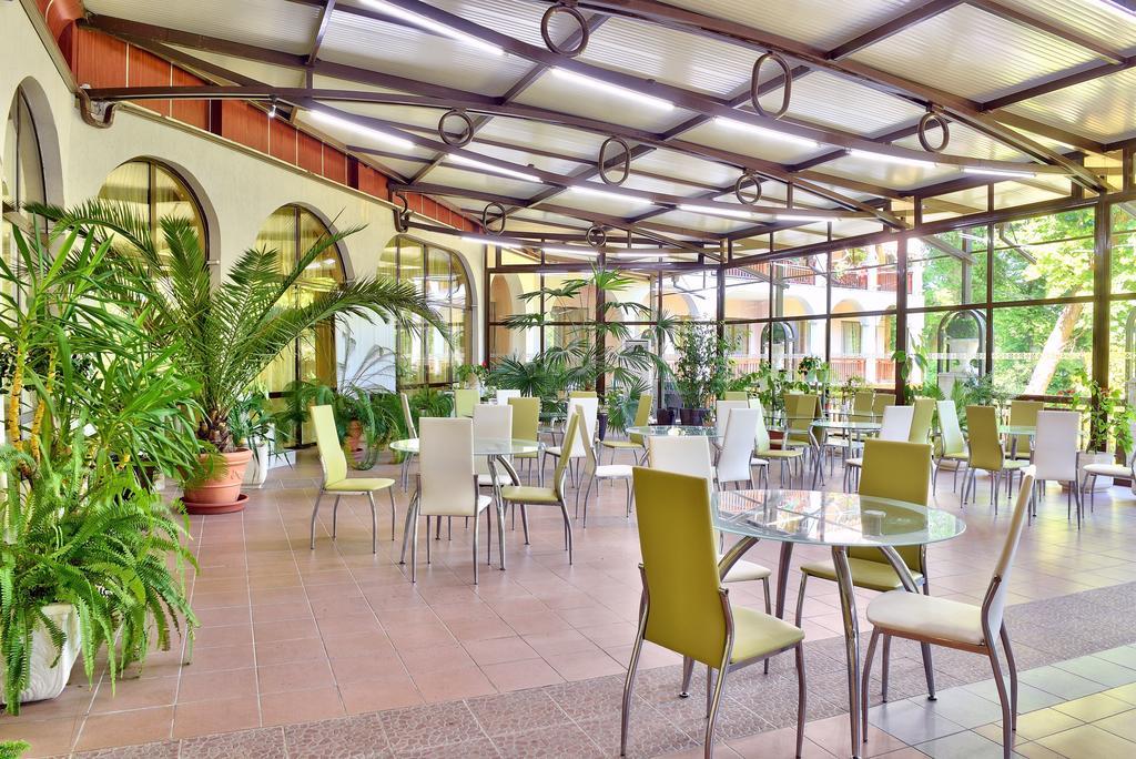 Estreya Residence Hotel And Spa Aziz Konstantin ve Elena Dış mekan fotoğraf